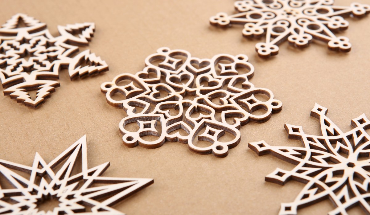 Grabado y Corte Láser en Madera: Trucos Profesionales y Configuración Ideal 2025