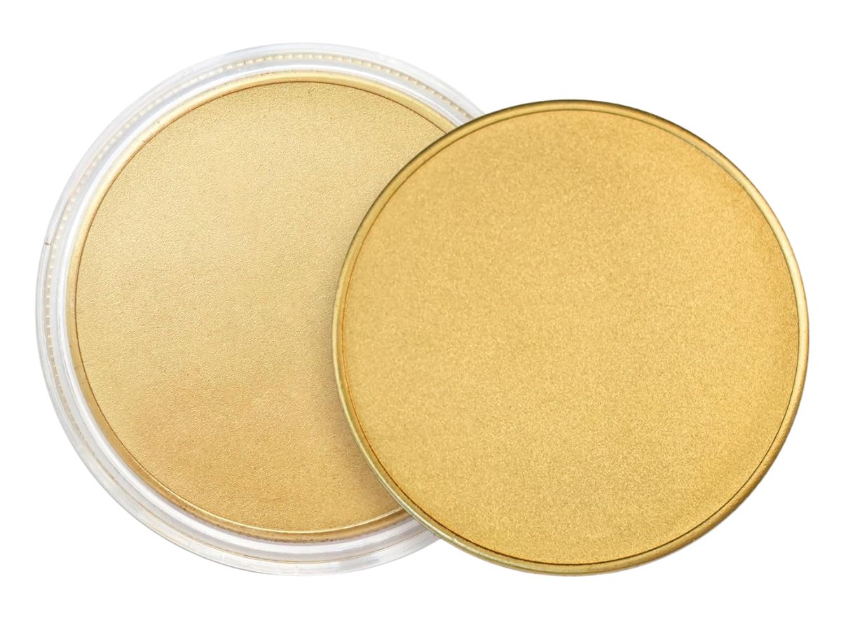 Monedas de laton para grabado en detalle