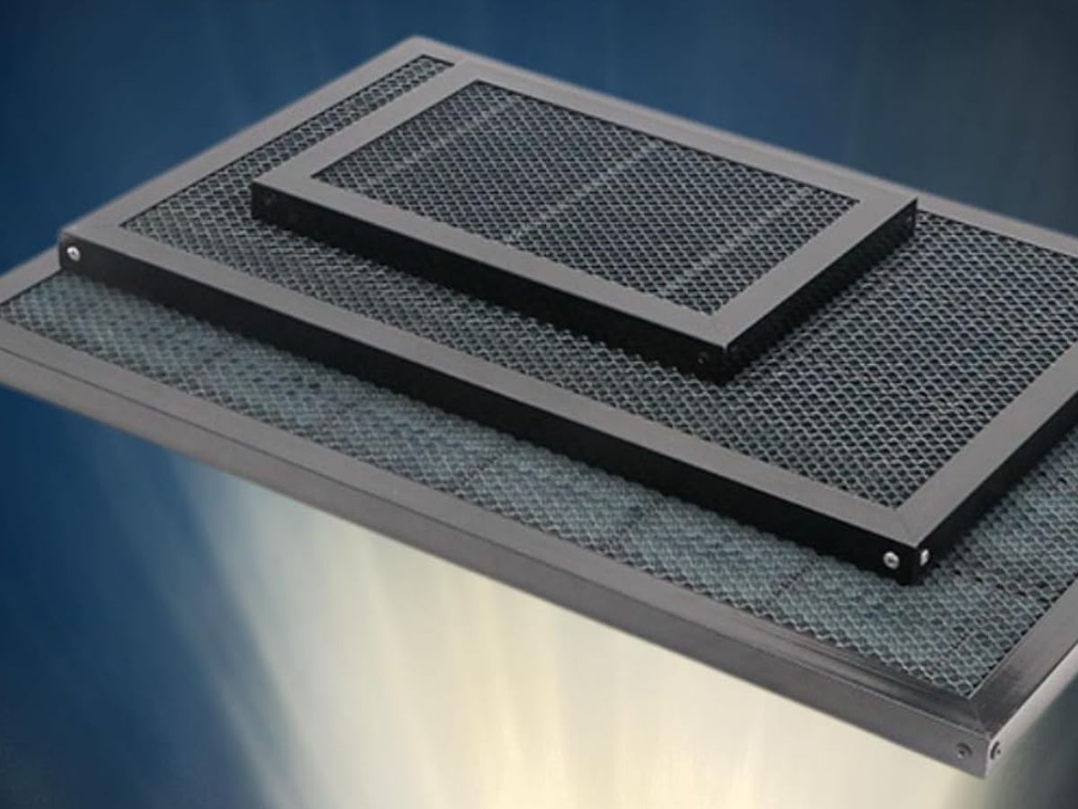 Mesa de nido de abeja mcwlaser en detalle